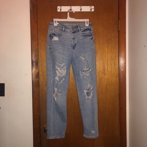 American Eagle Stretch Mom Jeans